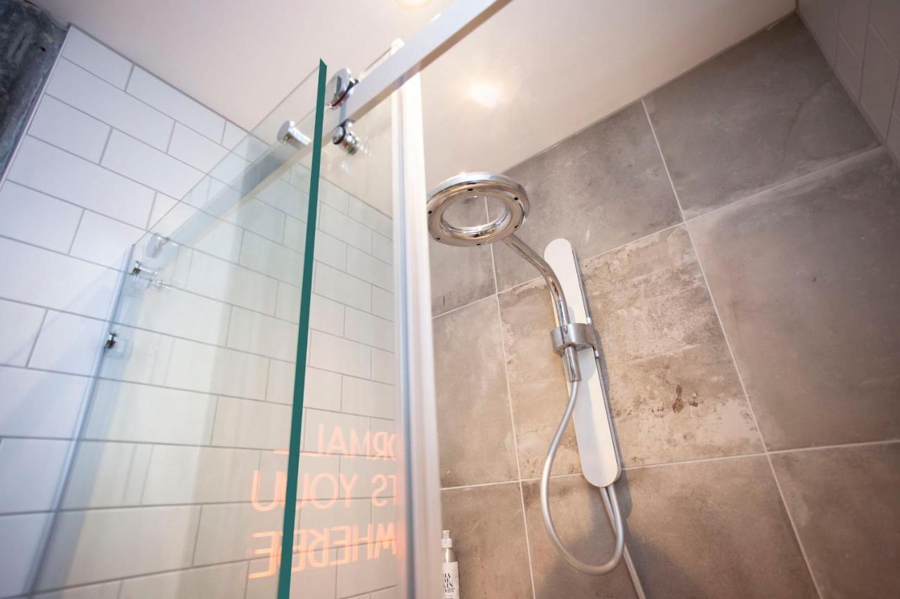 Higgihaus Apartment 3 Clare Street Aparthotel Central Location ブリストル エクステリア 写真